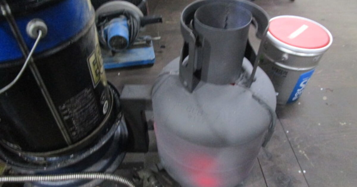 中古　廃油ストーブ 廃油ストーブ 小型設計 送込75000円 即購入OK 1台限定 早い物